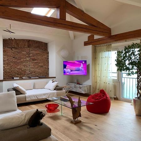The Cherry Garden House Loft Lusso Apartman Brunate Kültér fotó