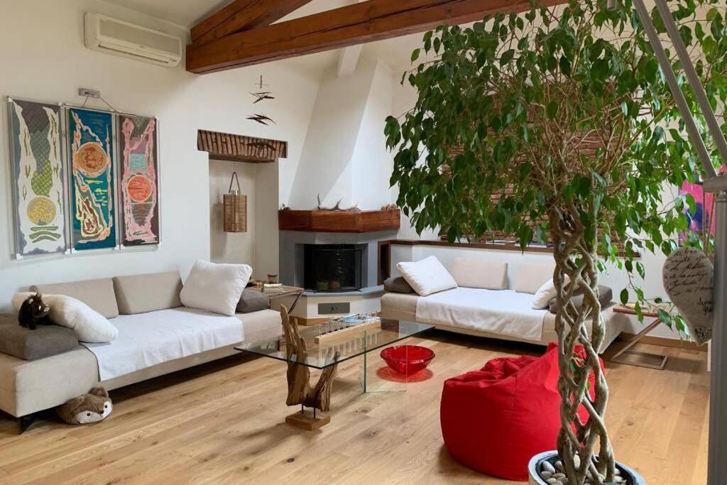 The Cherry Garden House Loft Lusso Apartman Brunate Kültér fotó